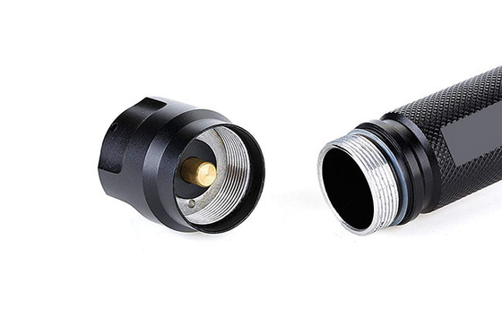Le piqué rechargeable lumineux superbe léger de remplissage de torche du CREE XPE 5W incendient